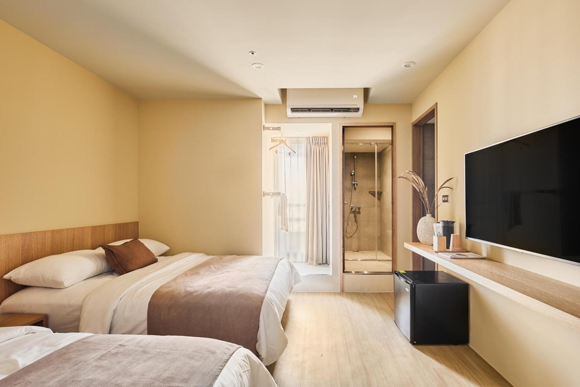Brown House Hotel - Taipei Main Station Extérieur photo